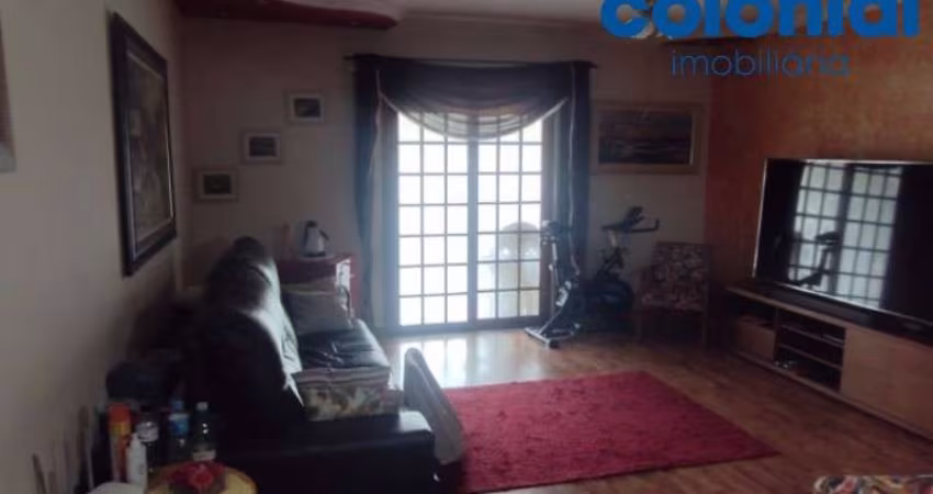 CASA COM 3 QUARTOS/1 SUÍTE E VARANDA GOURMET.