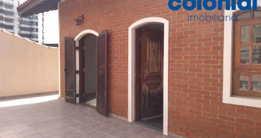 SOBRADO A VENDA COM 3 DORMITÓRIOS, SENDO 2 SUÍTES, 2 VAGAS COM 174.14M².JARDIM PARIS, JUNDIAÍ.