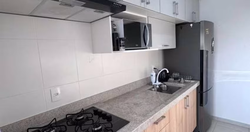 Apartamento no Giardino último andar de 2 quartos com suíte em condomínio à venda no Jardim Colônia, Jundiaí-SP: Garagem coberta