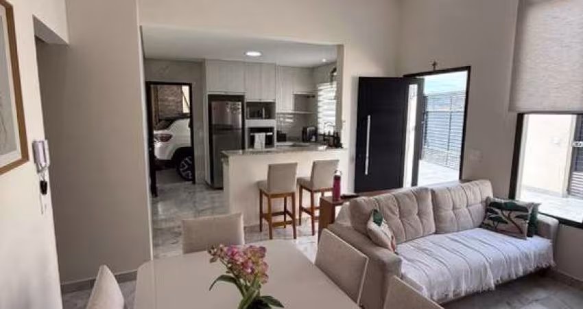 CASA CONTEMPORÂNEA, TÉRREA COM 3 DORMITÓRIOS, SENDO 1 SUÍTE, COM 2 VAGAS, ÁREA GOURMET.JARDIM VALE VERDE, JUNDIAÍ.