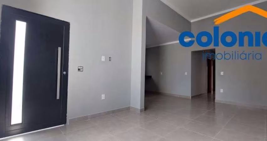 CASA TÉRREA, NOVÍSSIMA, COM 3 DORMITÓRIOS SENDO 1 SUÍTE COM 2 VAGAS.RESIDENCIAL SANTA GIOVANA, JUNDIAÍ.