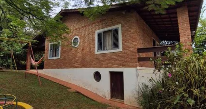 LINDA CHÁCARA COM CASA COM 2 QUARTOS, PISCINA, CHURRASQUEIRA NA ESTÂNCIA SÃO LUIZ EM JARINU