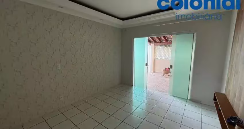 Casa térrea desocupada com 3 quartos e churrasqueira no jardim estádio em jundiaí