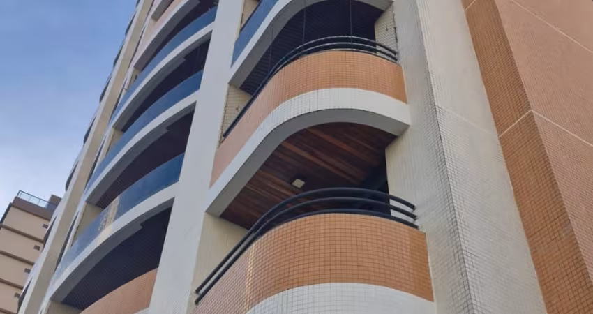 Excelente apt com 03 quartos e 02 suites em Tambauzinh