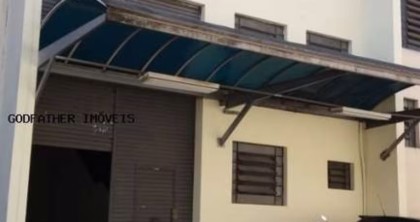 Armazém Comercial/Industrial em Tamboré - Área Total: 950m²