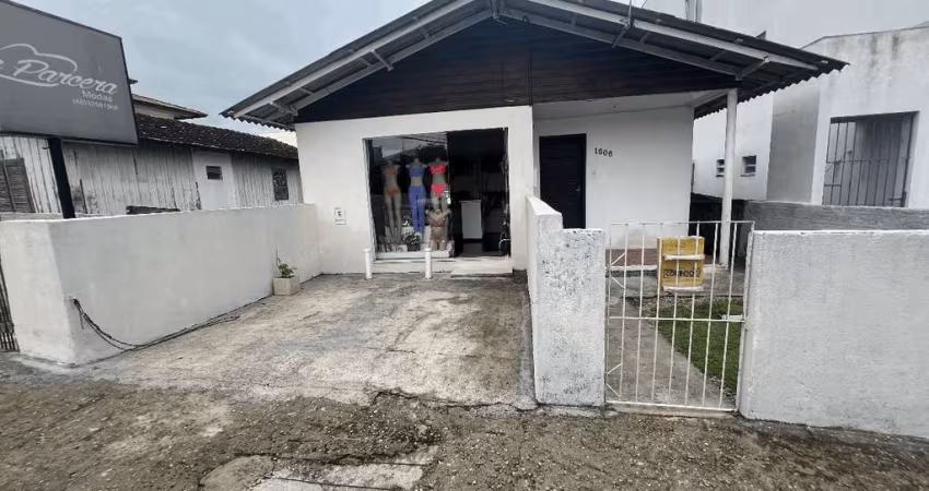 Casa com 4 quartos à venda na Felisbino Camilo da Silva, 1606, Serraria, São José