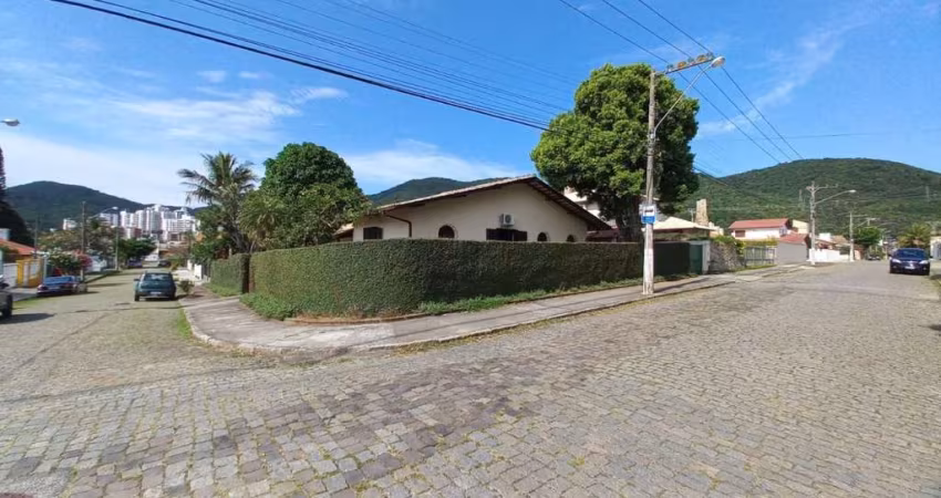 Casa com 5 quartos à venda na Itapoa, 147, Itacorubi, Florianópolis