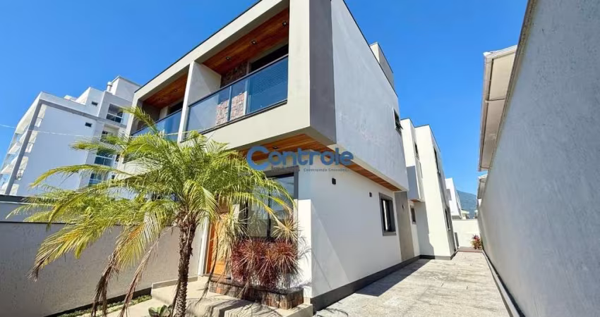 Casa com 3 quartos à venda na Rua Claudio Espindola, 77, Nova Palhoça, Palhoça