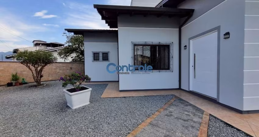 Casa com 3 quartos à venda na Lauro Rosar, 100, Aririu, Palhoça