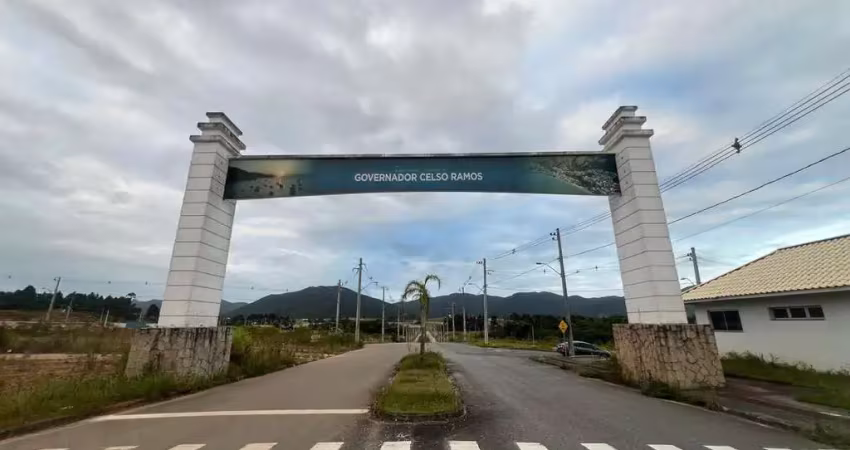 Terreno à venda na Areias do Meio, Areias de Cima, Governador Celso Ramos