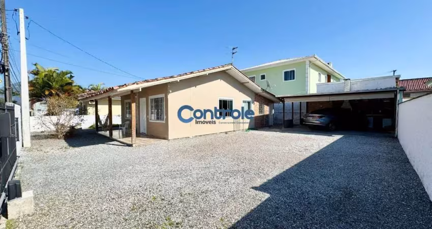Casa com 3 quartos à venda na Ervino Espíndola, 139, Rio Grande, Palhoça