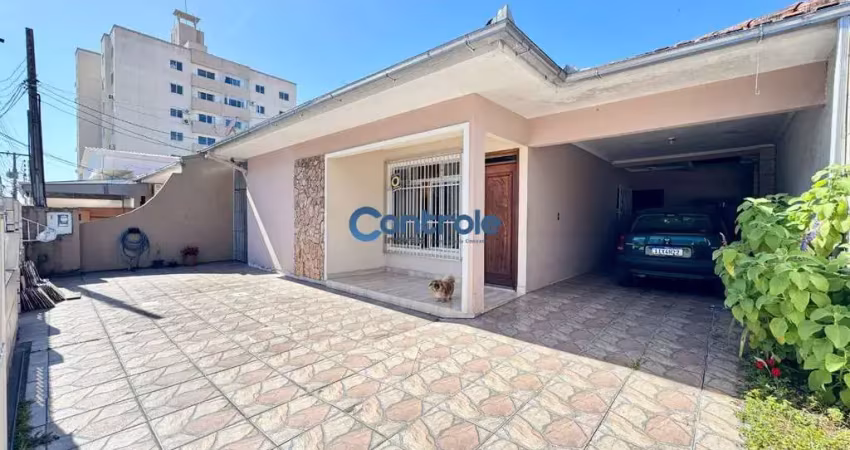 Casa com 3 quartos à venda na Rua Adão Schmidt, 1009, Barreiros, São José
