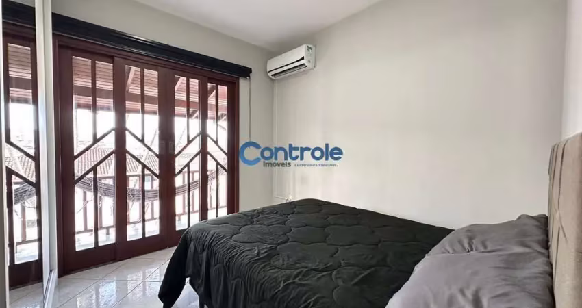 Casa com 2 quartos à venda na Rua Portimão, 2118, Forquilhas, São José