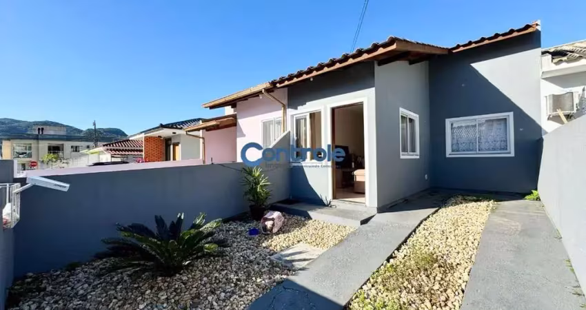 Casa com 2 quartos à venda na Raimundo Duarte, 37, Bela Vista, Palhoça