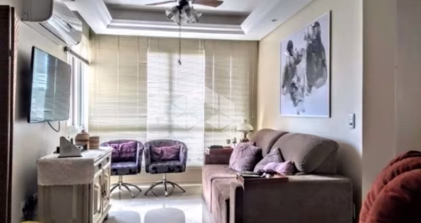 Apartamento três dormitórios com suíte e duas vagas de garagem