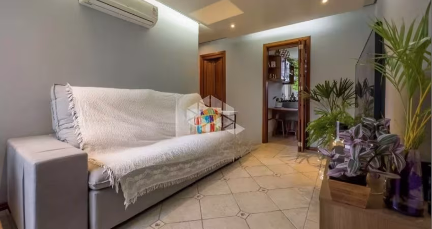 Apartamento, 2 Dormitórios, no Ilhas do Sul, Bairro Camaquã, Porto Alegre