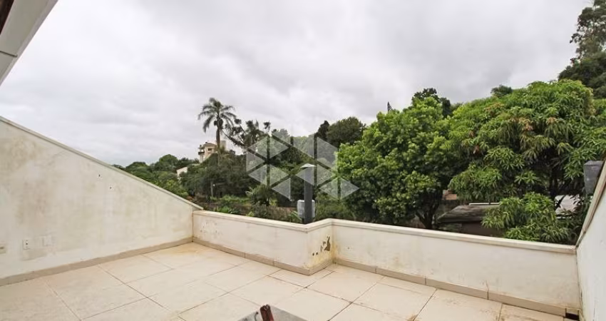 Casa em condomínio com 3 dormitórios, 133,50 m² e 2 vagas.