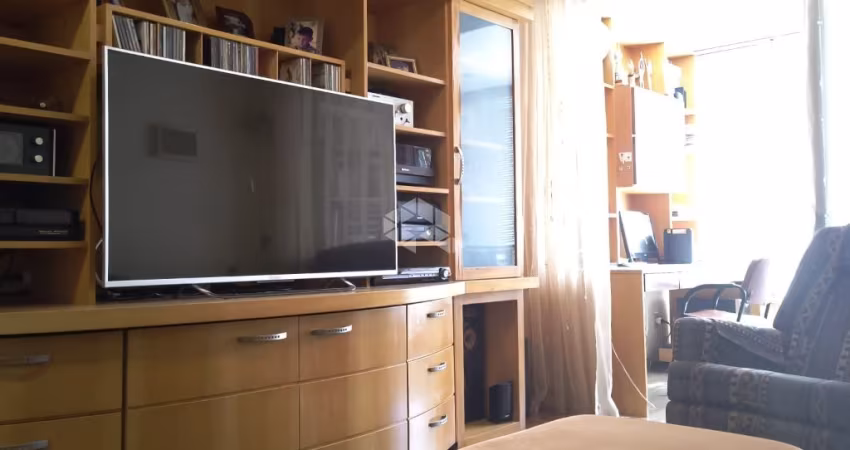APARTAMENTO DE 3 DORMITÓRIOS, SUÍTE E VAGA NO MENINO DEUS PROXIMO A ORLA