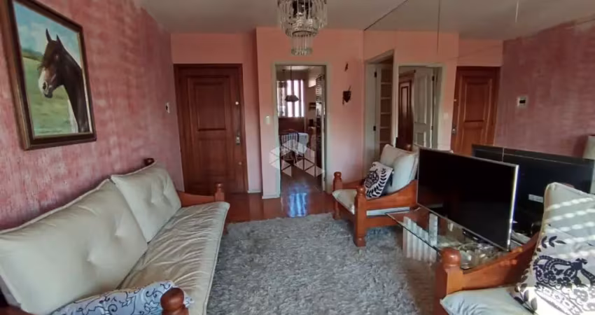 Apartamento 3 dormitórios com 1 suíte e vaga de garagem  Bairro Menino Deus