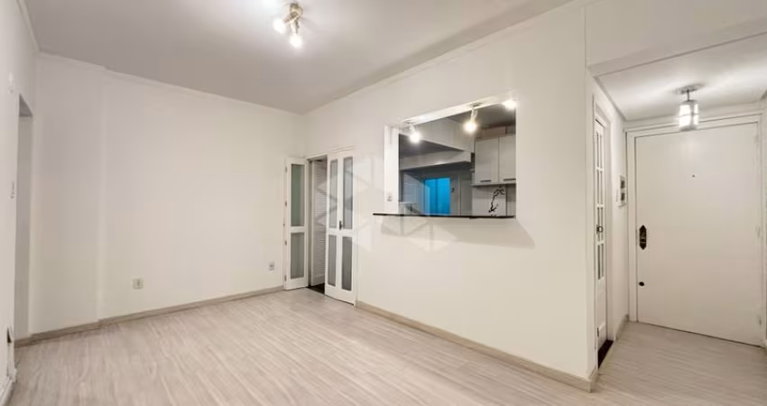 Apartamento térreo para alugar em Porto Alegre no bairro Bom Fim