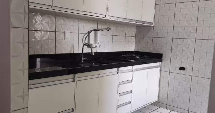 Apartamento para venda no Condomínio Solaris Residence I no Bairro Monte Castelo na Zona Sul de Teresina.