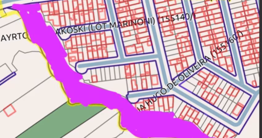 Terreno Almte Tamandaré divisa com Curitiba(Santa Felicidade)