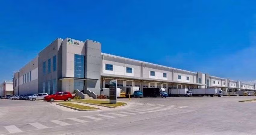 Galpão/Depósito/Armazém para aluguel possui 5000 metros quadrados na Rodovia Dutra Crossdocking