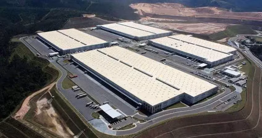 Galpão/Depósito/Armazém para aluguel com 18288 metros quadrados em Cajamar próximo a São Paulo