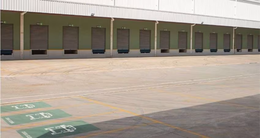 Galpão/Depósito/Armazém Logistico para aluguel tem 4587 metros quadrados Rodoanel Mauá