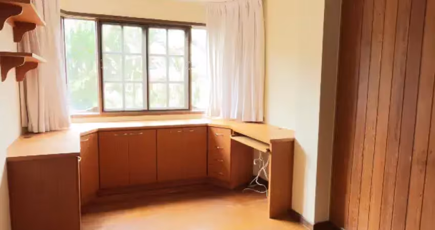 Apartamento linear com 3 quartos em itaipava, excelente localização.