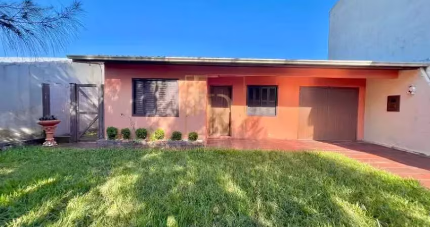 Casa próxima ao mar  e a praça da coruja!
