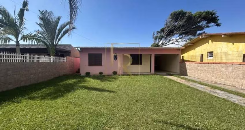CASA COM 03 DORMITORIOS PROXIMO AO MAR EM NOVA TRAMANDAÍ