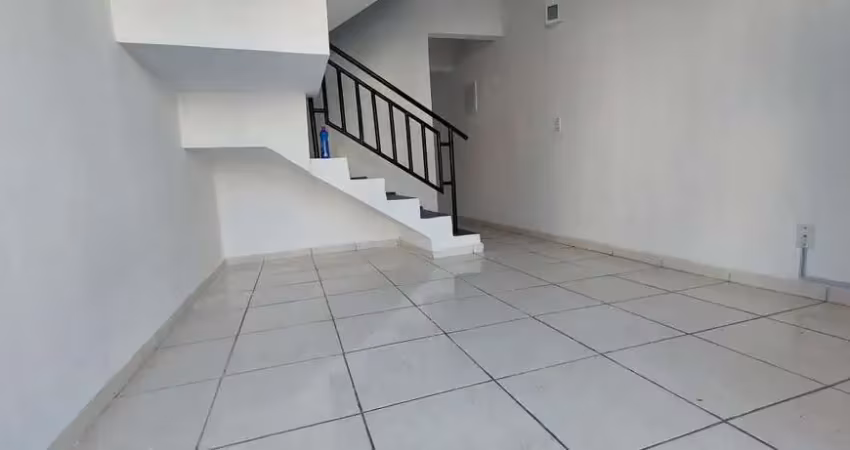 Casa em Condomínio para Venda em Magé, Piabetá (Inhomirim), 2 dormitórios, 2 banheiros, 1 vaga