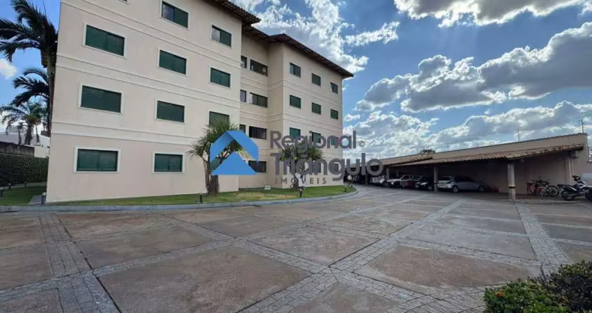 Vende-se apartamento – condomínio residencial nas rocas
