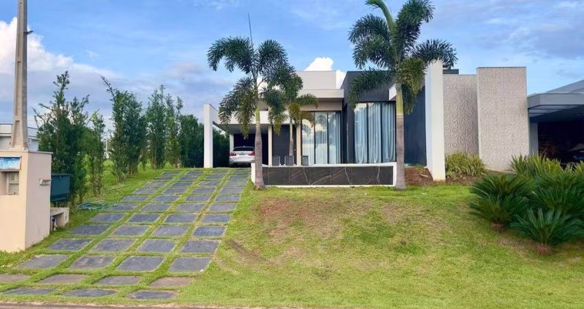 Casa em Riviera de sta Cristina 13, Paranapanema,