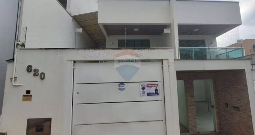Casa Duplex de 4 Dormitórios com 185,84 m² no Eldorado, Timóteo, MG