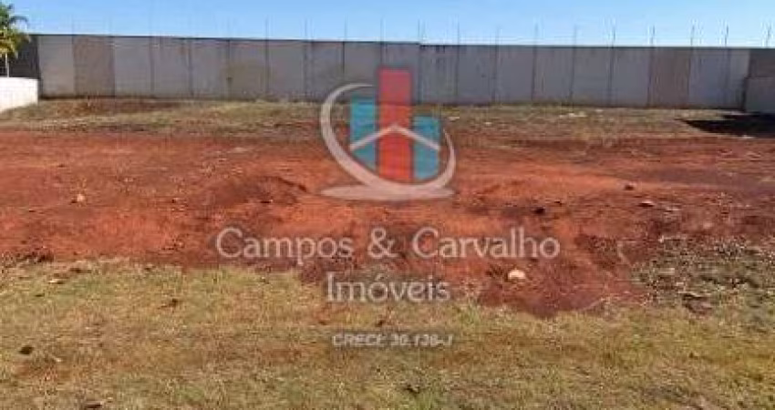 Terreno em Condomínio Fechado – Bairro Inteligente e Infraestrutura Completa Este excelente lote oferece a combinação perfeita entre segurança, localização estratégica e qualidade de vida. Situado em 