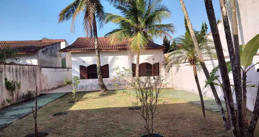 Casa em avenida comercial!