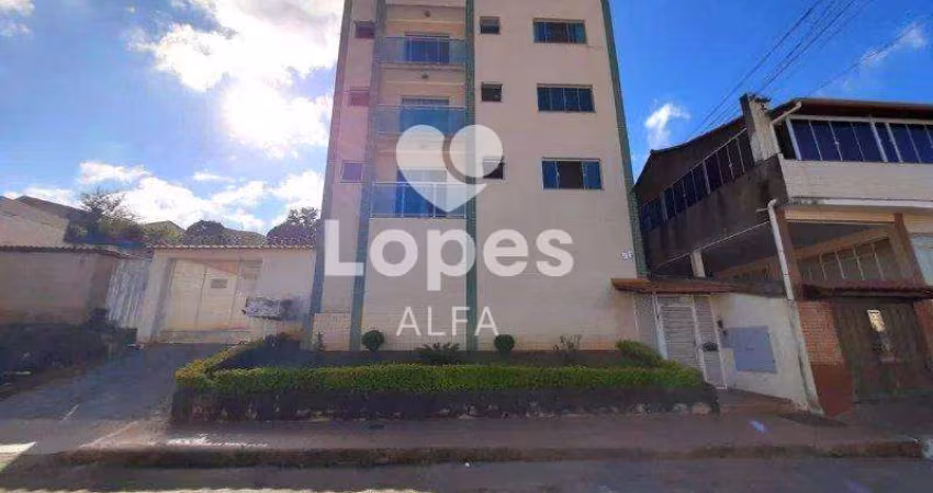 Cobertura Aconchegante no bairro São José: Com 3 Dormitórios, sendo um suíte, Churrasqueira e 2 Vagas