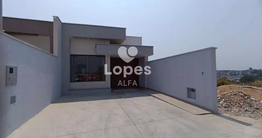 Conforto e Estilo: Casa com três dormitórios e suíte em ótima localização.