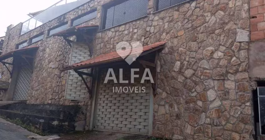 Casa à venda em barbacena, funcionários, com 5 quartos
