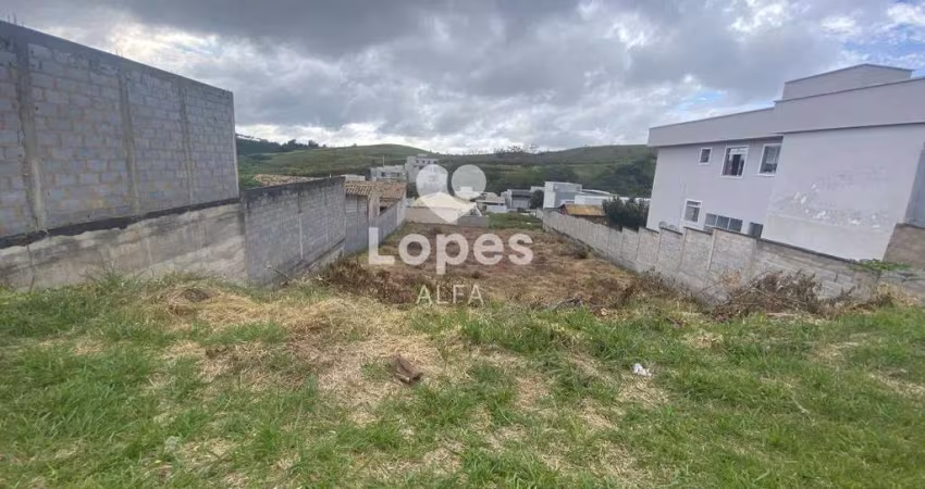 Lote de 1000 m² em Condomínio de Alto Padrão – Segurança e Qualidade de Vida