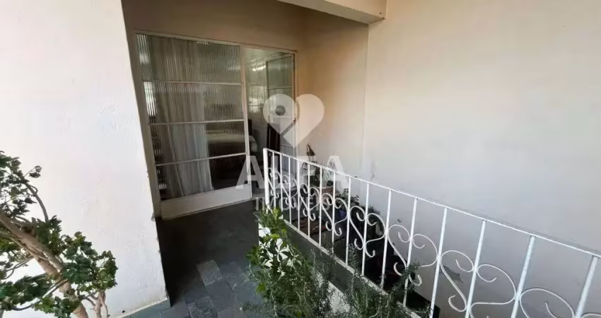 Casa com 3 quartos à venda na Avenida Prefeito Simão Tamm Bias Fortes, 255, Grogotó, Barbacena