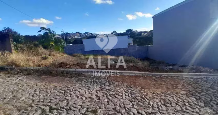 Terreno à venda na Rua Cento e Sete, Greenville, Barbacena