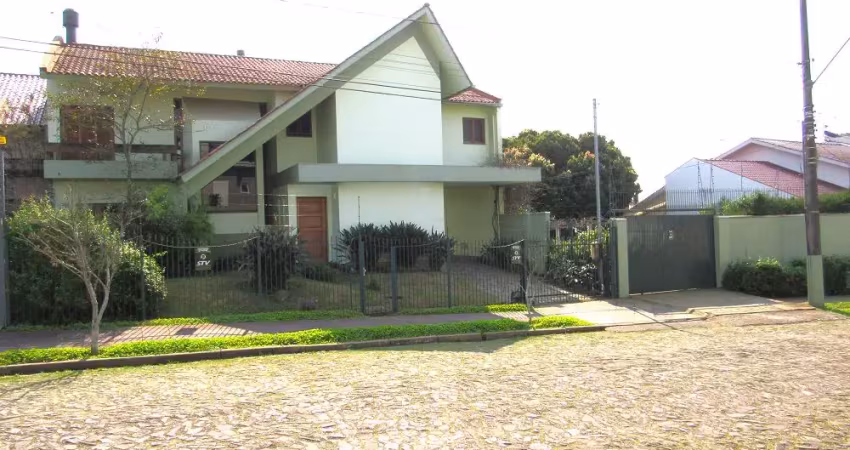 Casa de alto padrão, à venda no Bairro São José - São Leopoldo