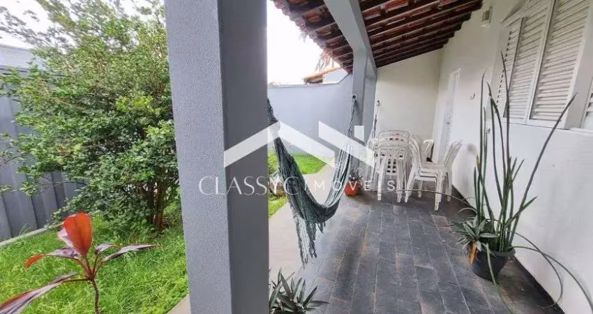 Casa com 3 quartos à venda na Cidade Jardim, Uberlândia 