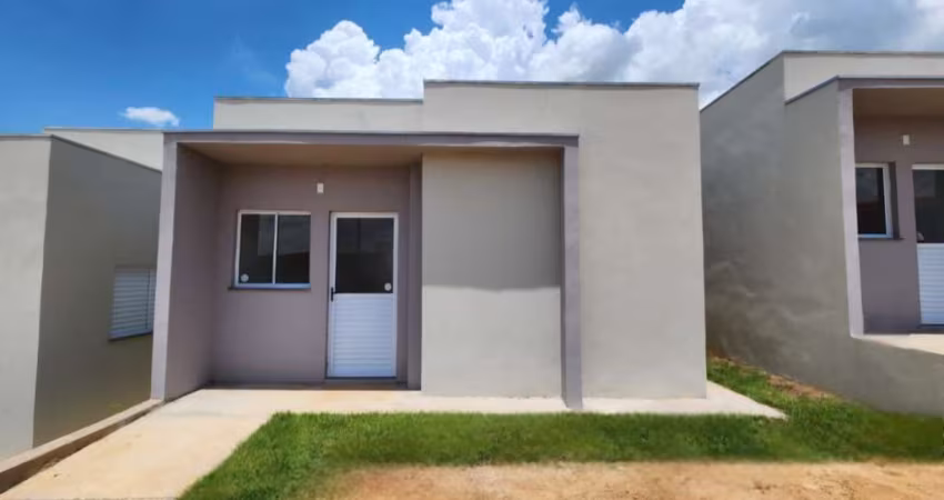 Casa para Venda em Indaiatuba, Jardim das Araras, 2 dormitórios, 1 banheiro, 2 vagas