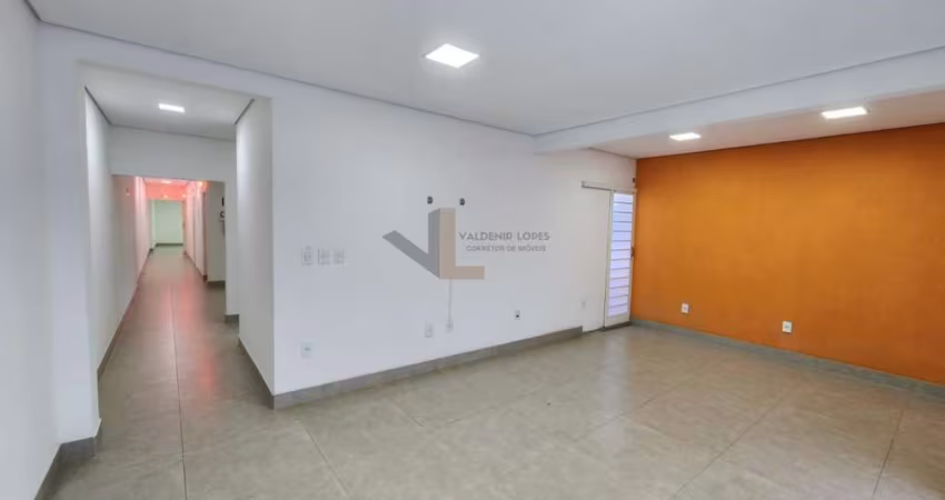 Salão Comercial para Locação em Salto, Centro, 2 banheiros, 3 vagas