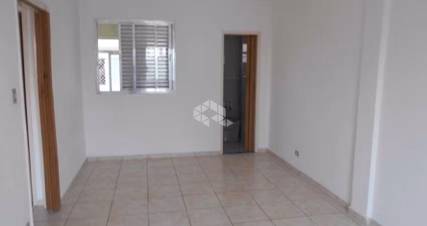 Apartamento em Santana com 2 Dormitórios e 1 vaga