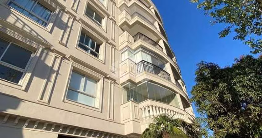 Apartamento em Santana com 3 dormitórios e 2 vagas.